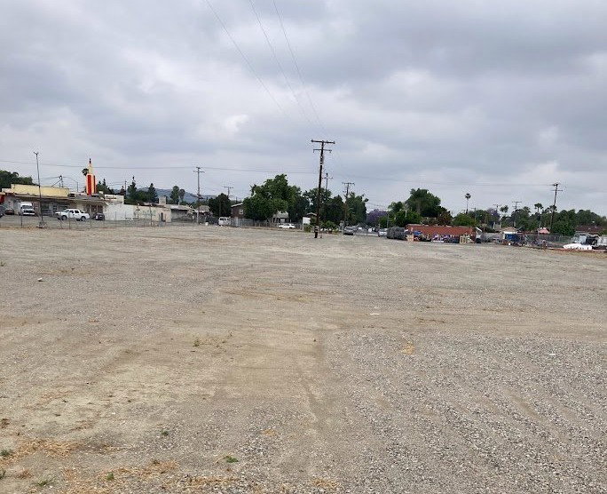 New Listing For Lease: 353 La Mesa St, Pomona