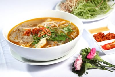 Kham Pha Cach Nau Bun Bo Hue Ngon Dung Vi Tai Nha