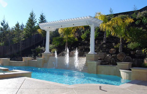 POOL CLEANING & MAINTENANCE