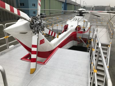 מתקני מדרגות , קונסטרוקצייה ופלטפורמות מיוחדות