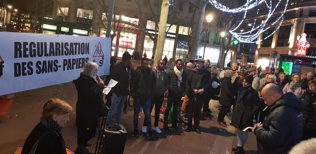 Rassemblement place Maginot