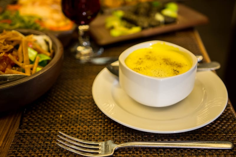 شوربة العدس