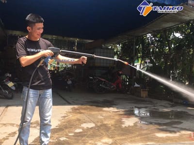 Sung rua xe cao ap chinh hang 2020