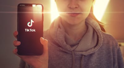How to Stay in TikTok 2020