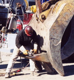 HEAVY WELDING REPAIRS