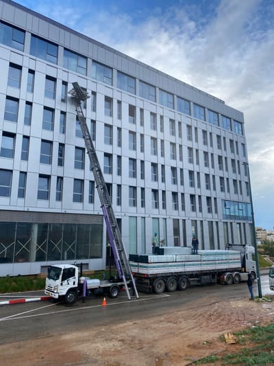 מנוף הרמה ברמת גן