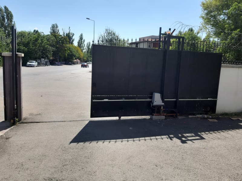 YANA KAYAR BAHÇE KAPISI SİSTEMLERİ