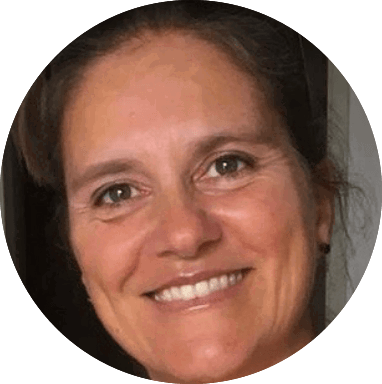 Dolphins and Conscious Heart - proposed by Dania Haeberli-Bazarbachi