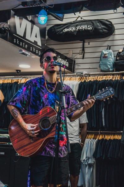 Conheça Dantt, músico santista