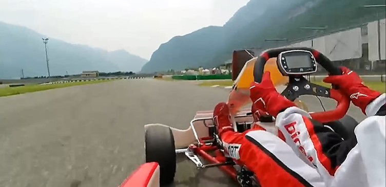 ALA: Un giro di pista