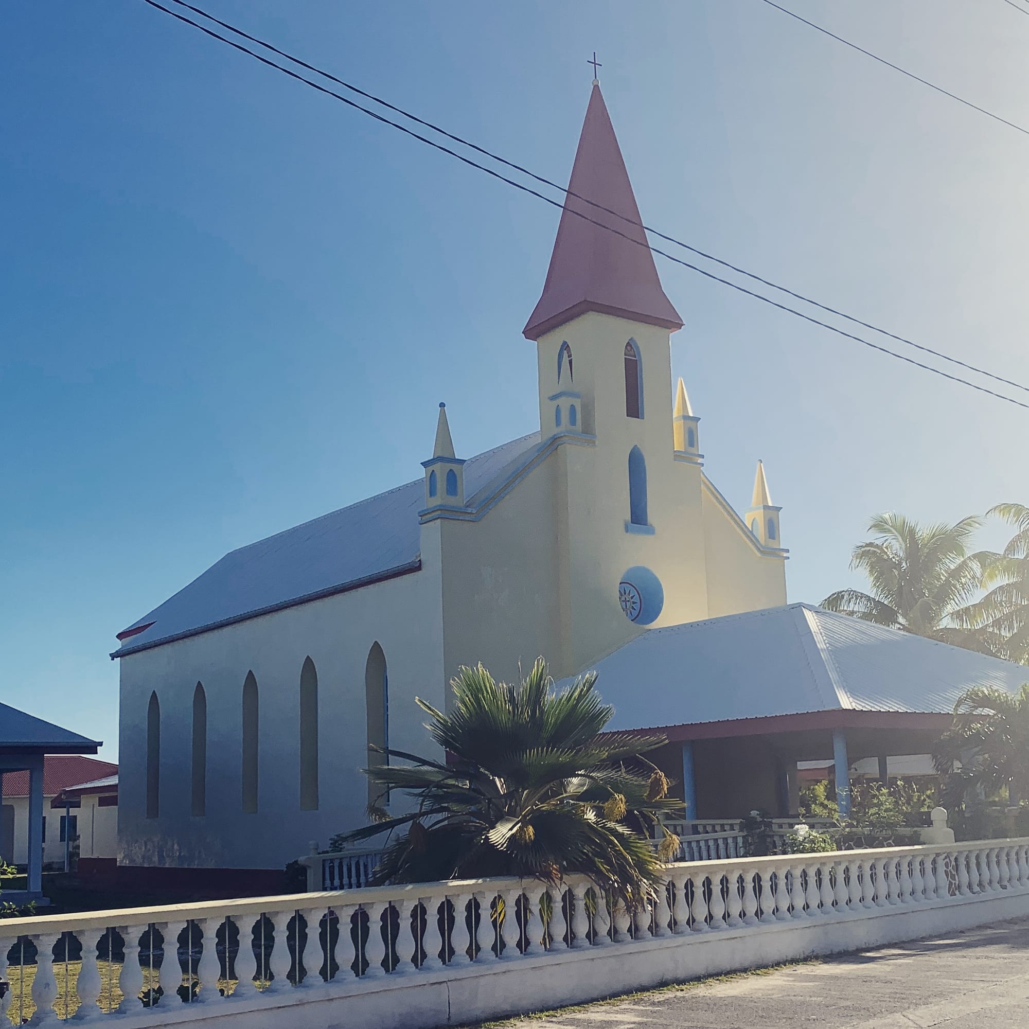 L'EGLISE Notre-Dame de Paix