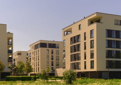 מדברים על סגר, להישאר בבית, בואו נדבר קצת על נגישות בבנייני מגורים.