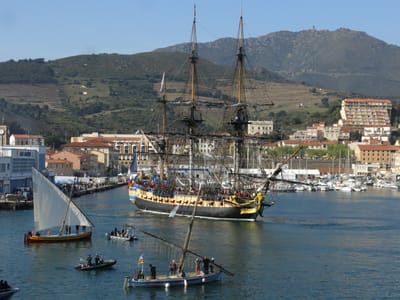Port Vendres and Area image