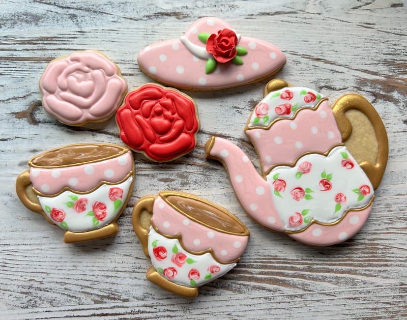 Tea Party and Roses (Earl Grey and Rose Tea) flavor 1pm-3:30pm