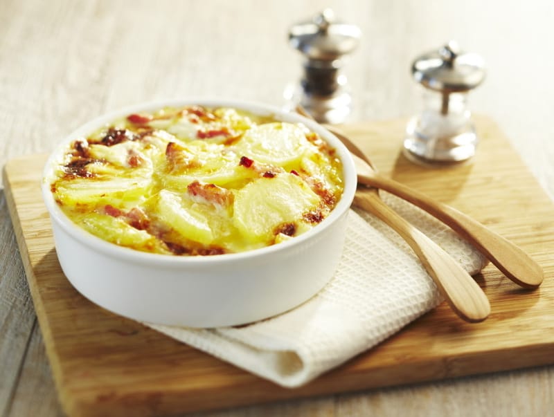 Tartiflette et sa salade