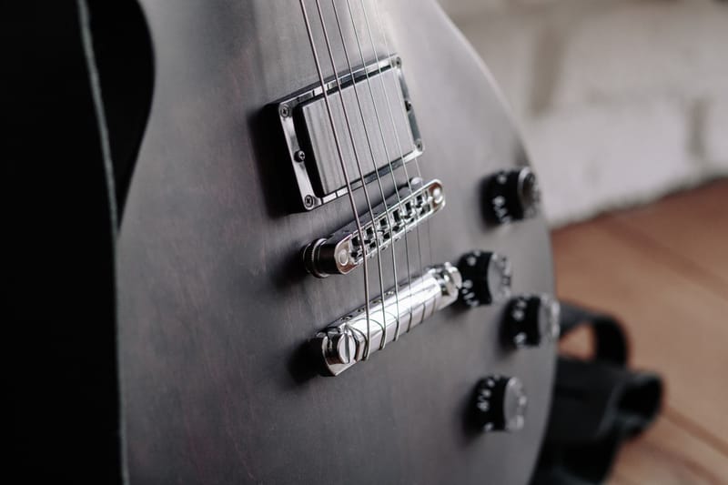 LUTHIERIA