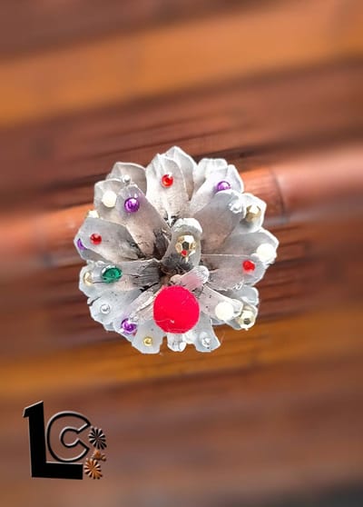 PIÑAS DECORADAS - MANUALIDAD IDEAL PARA NIÑOS