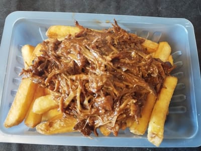 GUINGUETTE A LA FERME - BISTRO CONVIVIAL        "LA PORCHERIE" image