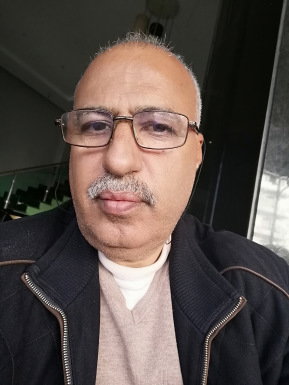 أكتب لأعيش