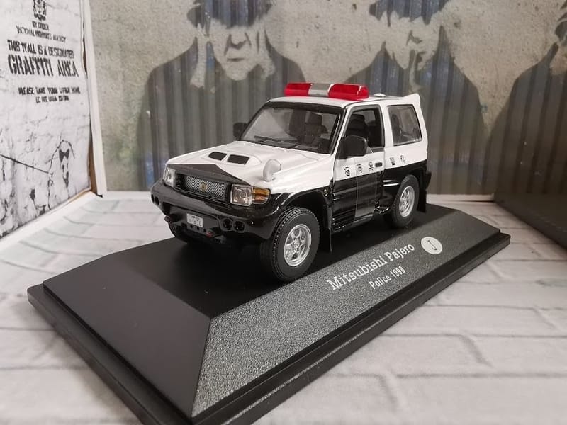 Atlas World Police Cars Series (Completed)