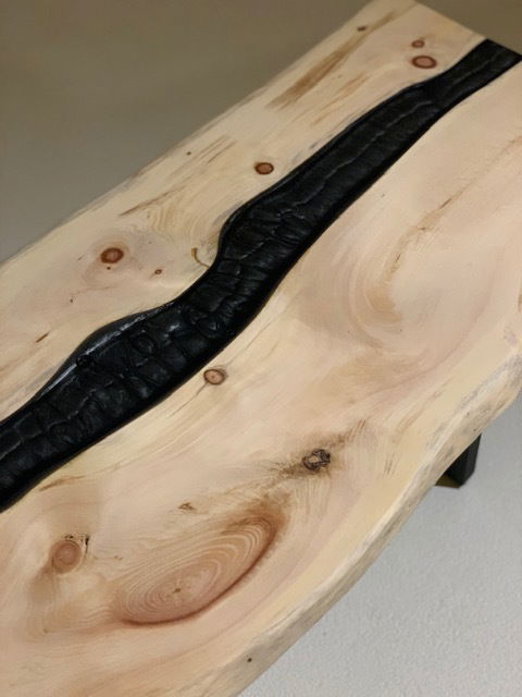 Tische mit EPOXY Einlagen / Bilder / Jausenbrettln