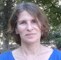 הסערה במשפחת עוז מסרבת לשקוע