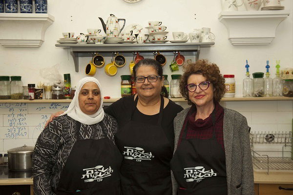 Women Cook: Ramadan tours in Old acre