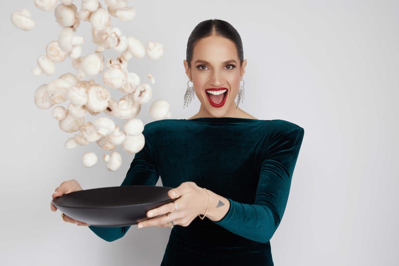 Marina advertises the Galilee Mushroom Marina!