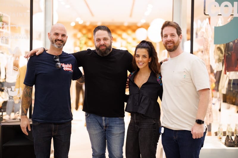 Azrieli Mall: WORD by story