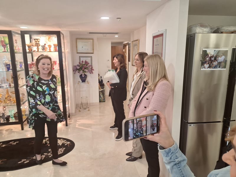 סיור באוונגרד רזידנס