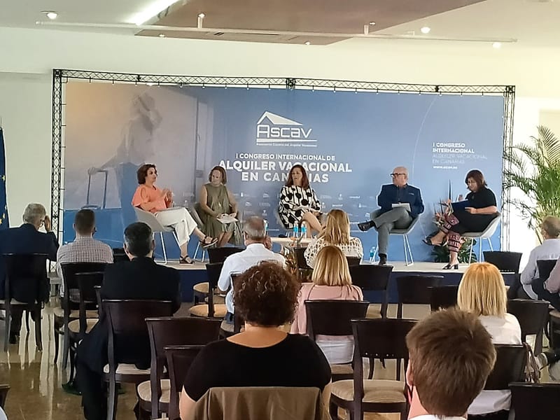 AVAEC suscribe la Declaración del Congreso de Canarias, que destaca el papel de las viviendas vacacionales en la recuperación del turismo, a través de un modelo sostenible, responsable y competitivo