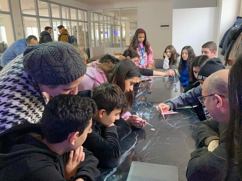 Ներկայացնում են պատանի հետազոտողները