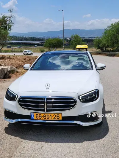 מוניות בתמרת