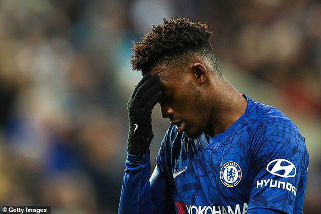 ตำรวจรวบ 'โอดอย' แหกกฎล็อคดาวน์ ทะเลาะกับสาวตอนตี 4