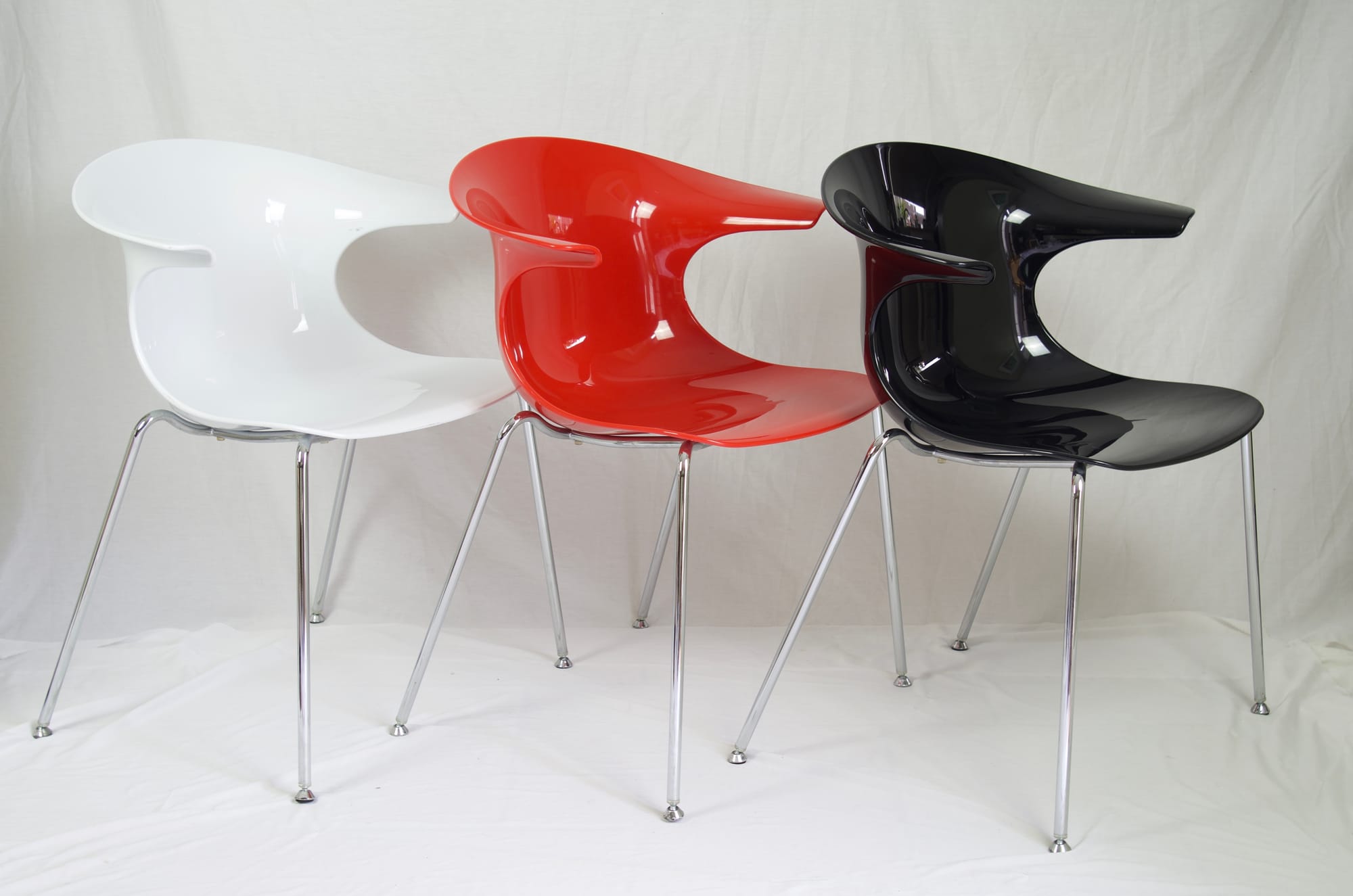 Modern Style Komac Loop Chairs