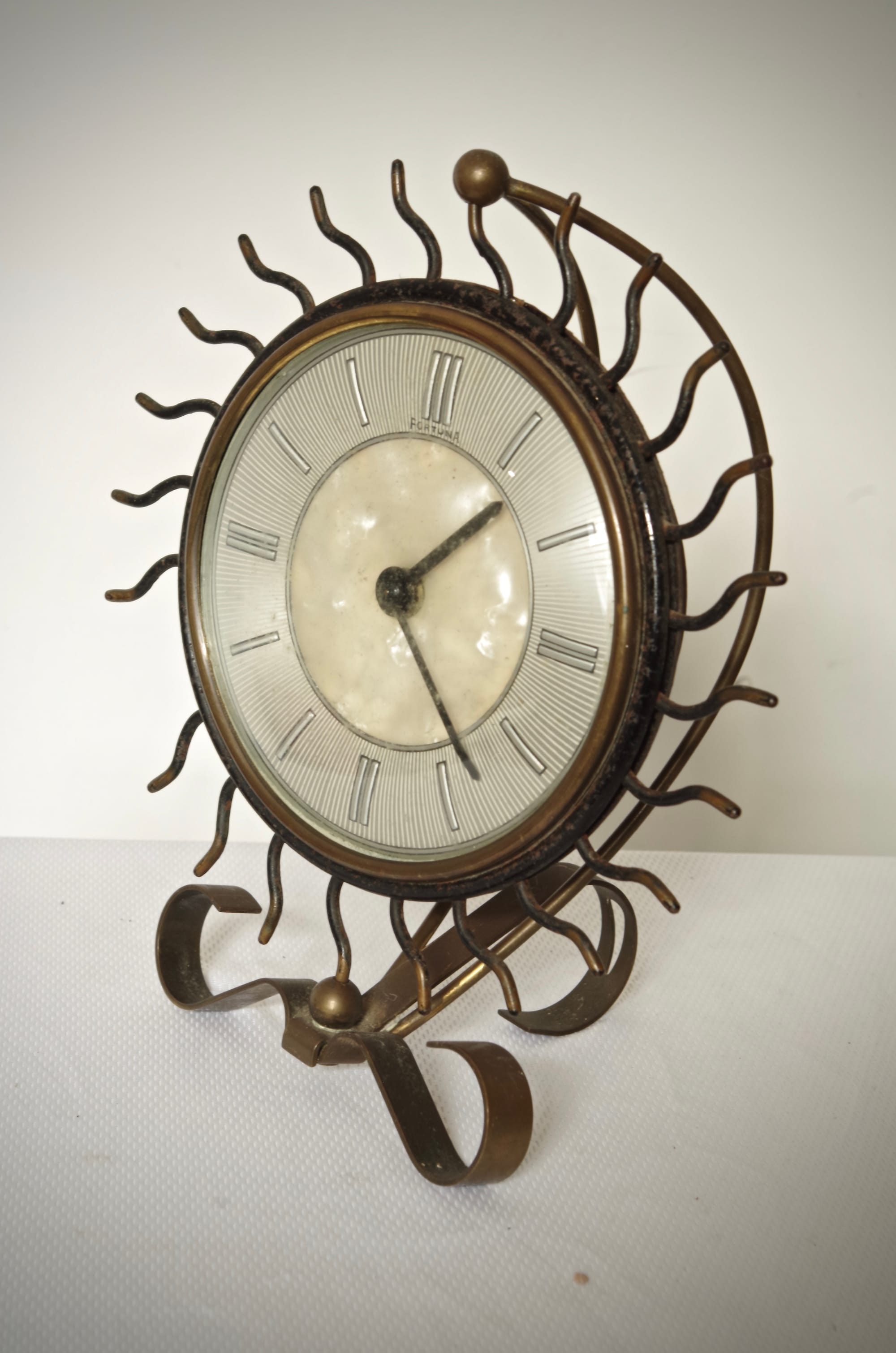Art Deco Fortuna Sunshine Swivel Mantel Clock