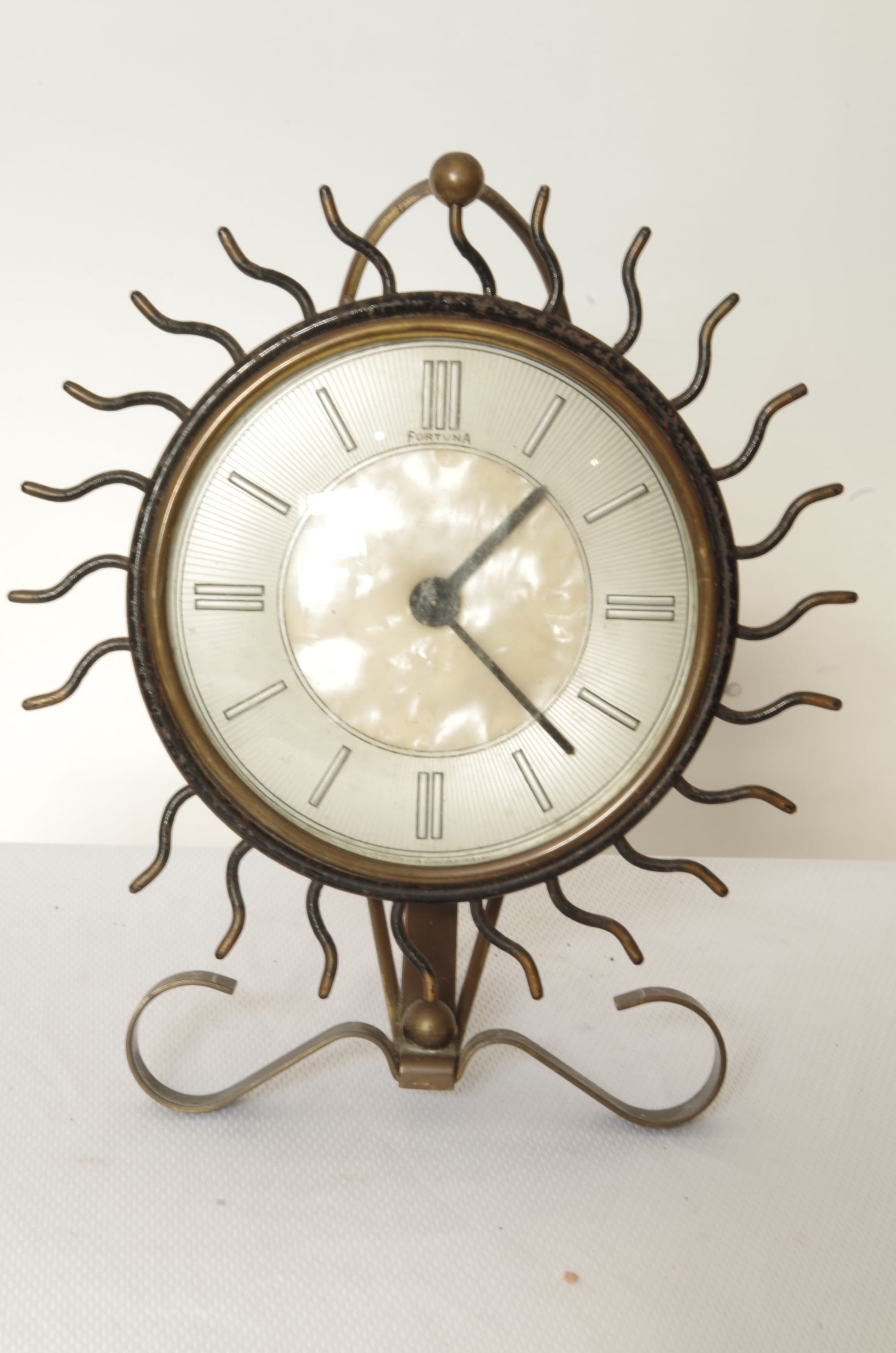 Art Deco Fortuna Sunshine Swivel Mantel Clock