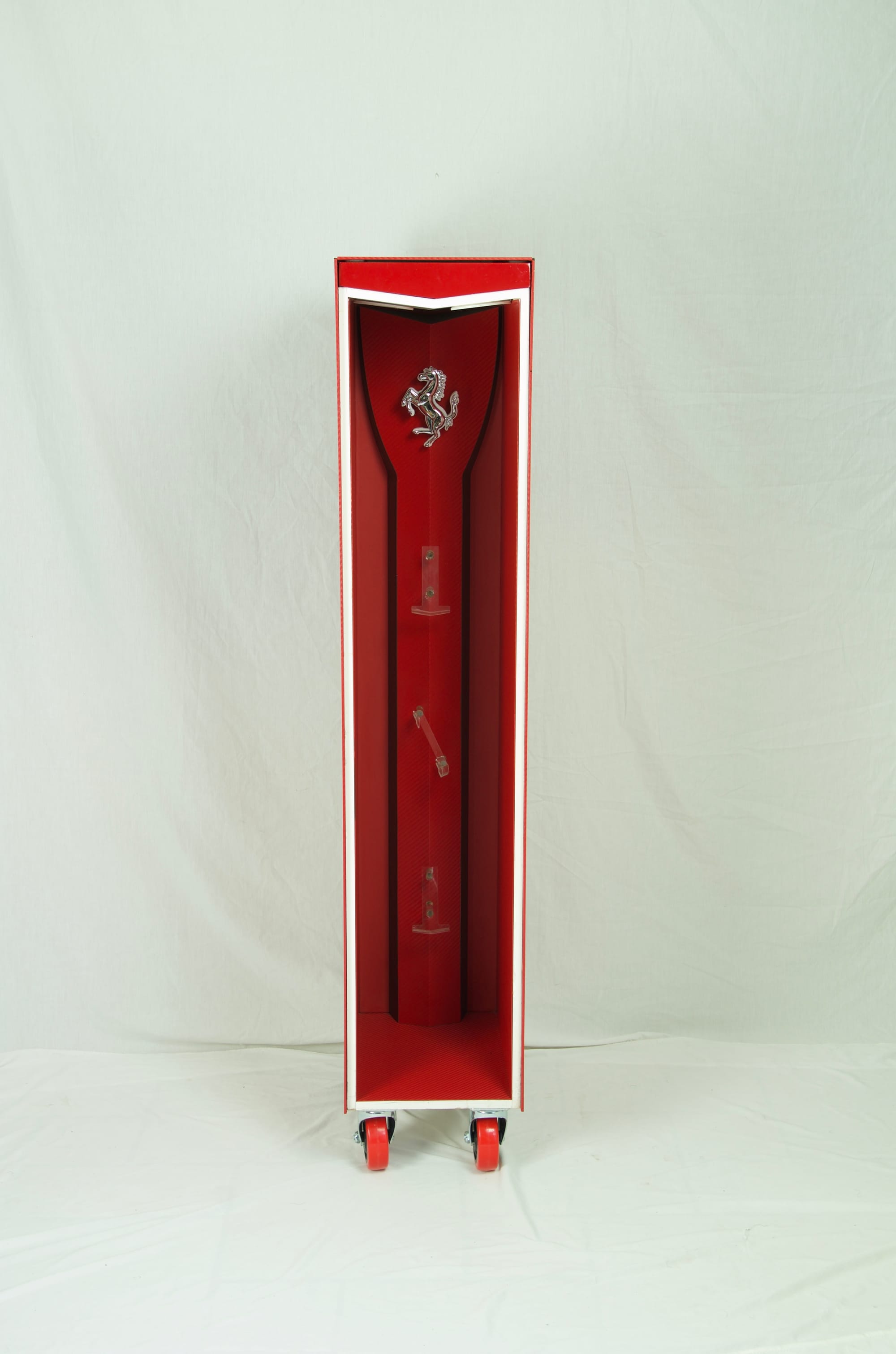 Vertu, Ferrari Rolling Display Show Piece