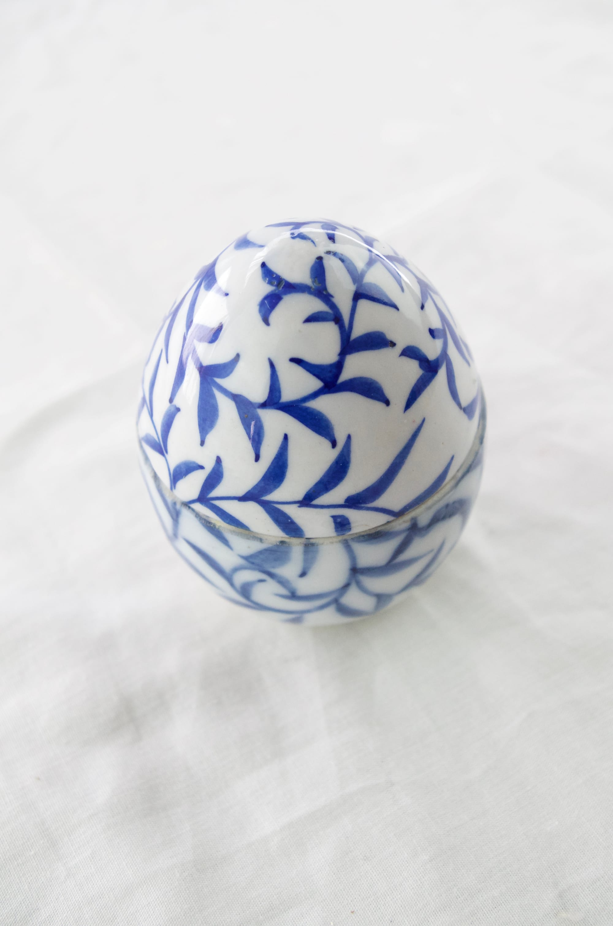 Blue and White Porcelain Trinket Egg.