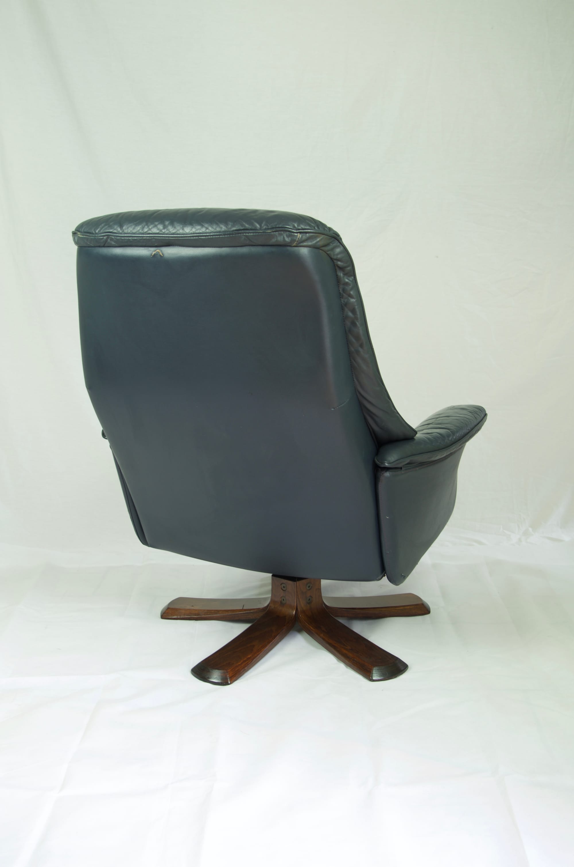Vintage Blue Leather Söderbergs Lounge chair 1970s, Swedish.