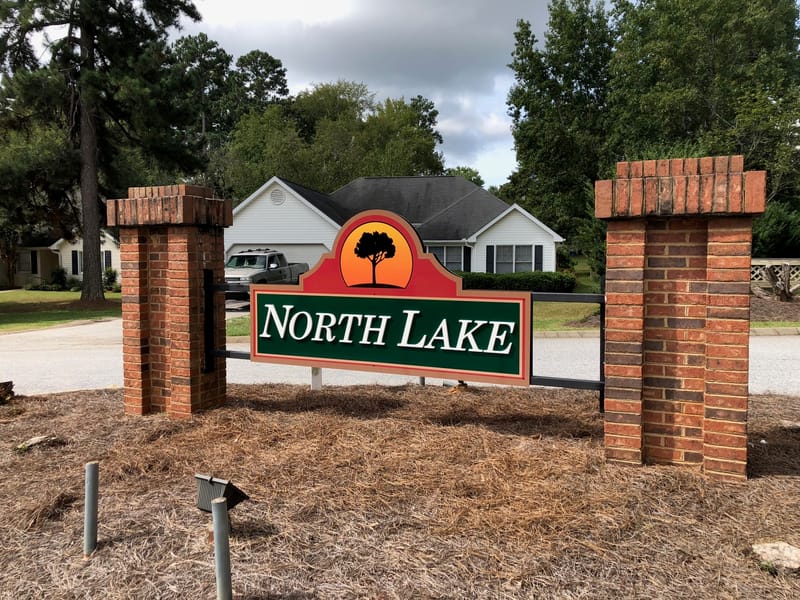 Signs & Banners Built In-House 