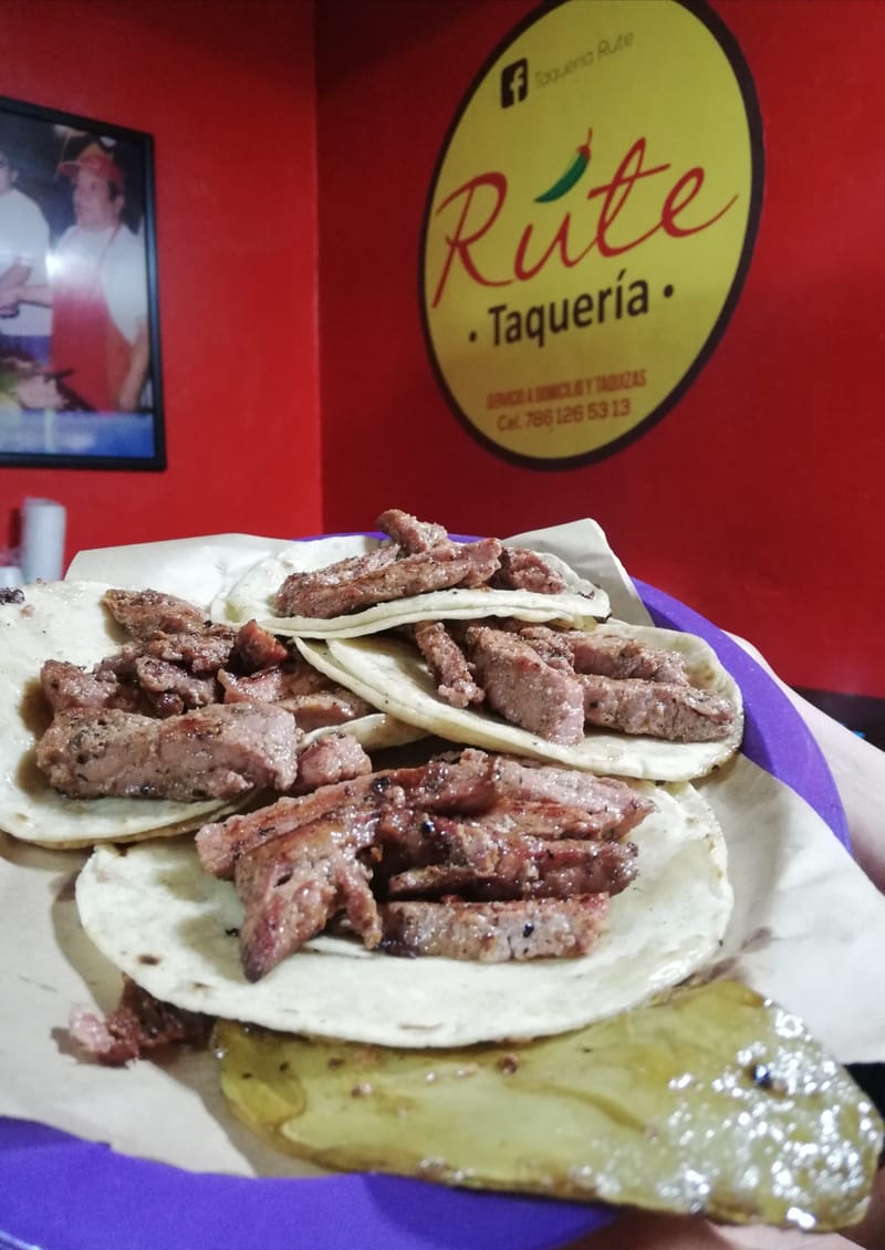 Tacos de Arrachera