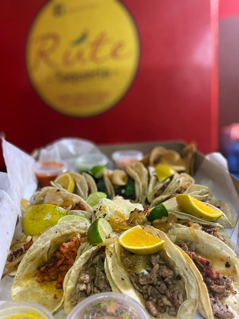 CAJA DE TACOS