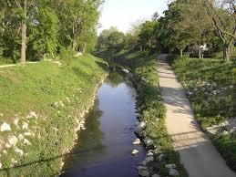 AN DER SCHÖNEN GRÜNEN LIESING