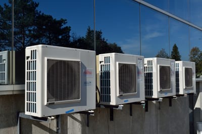 The Hints to Consider when Choosing an HVAC Contractor image