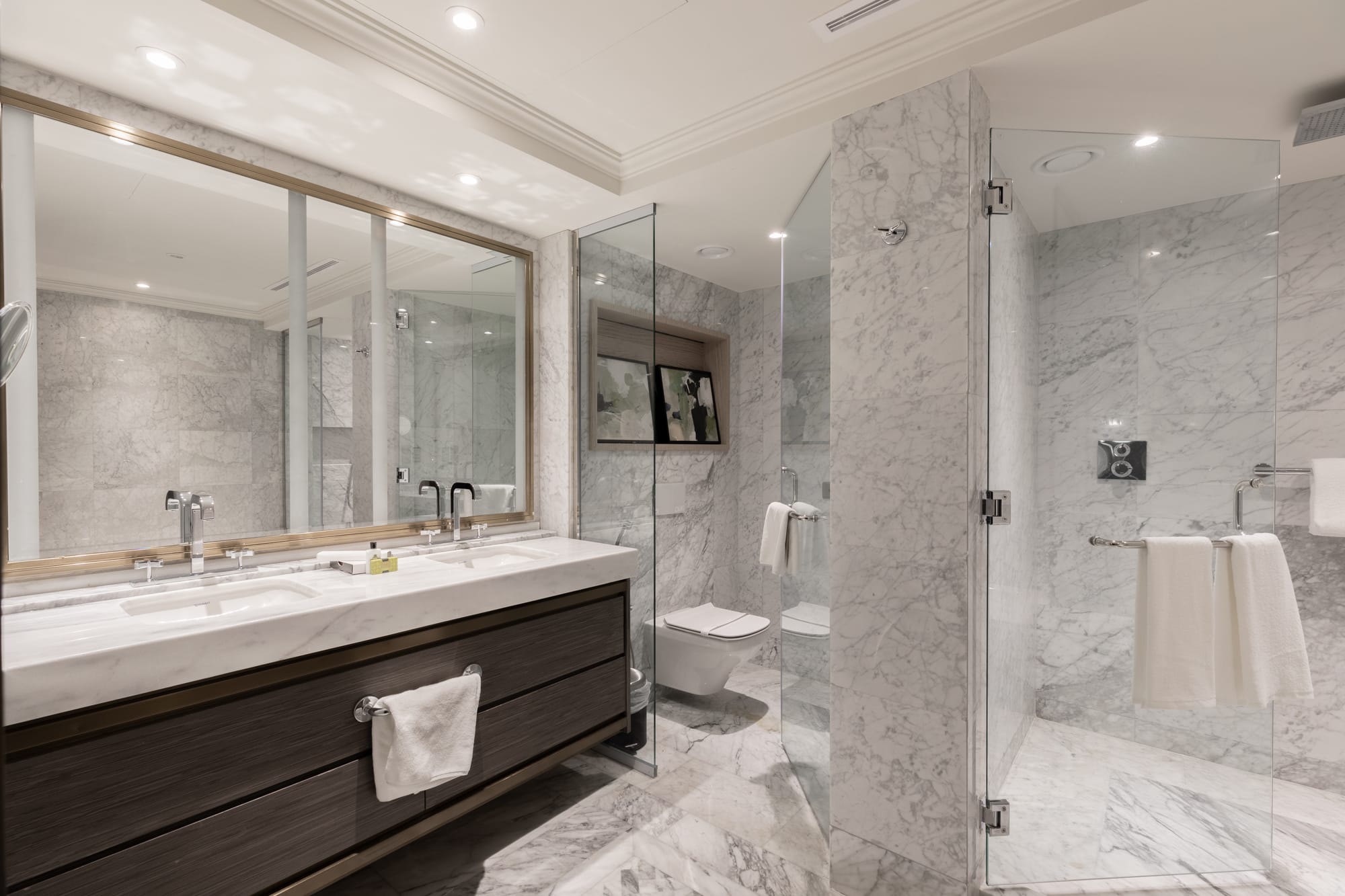 فندق الانتركونتيننتال