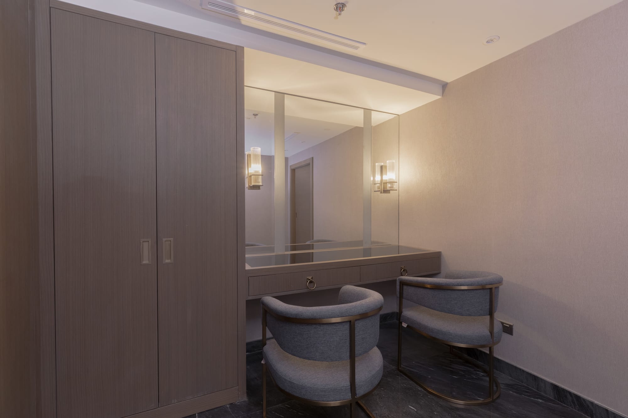 فندق الانتركونتيننتال