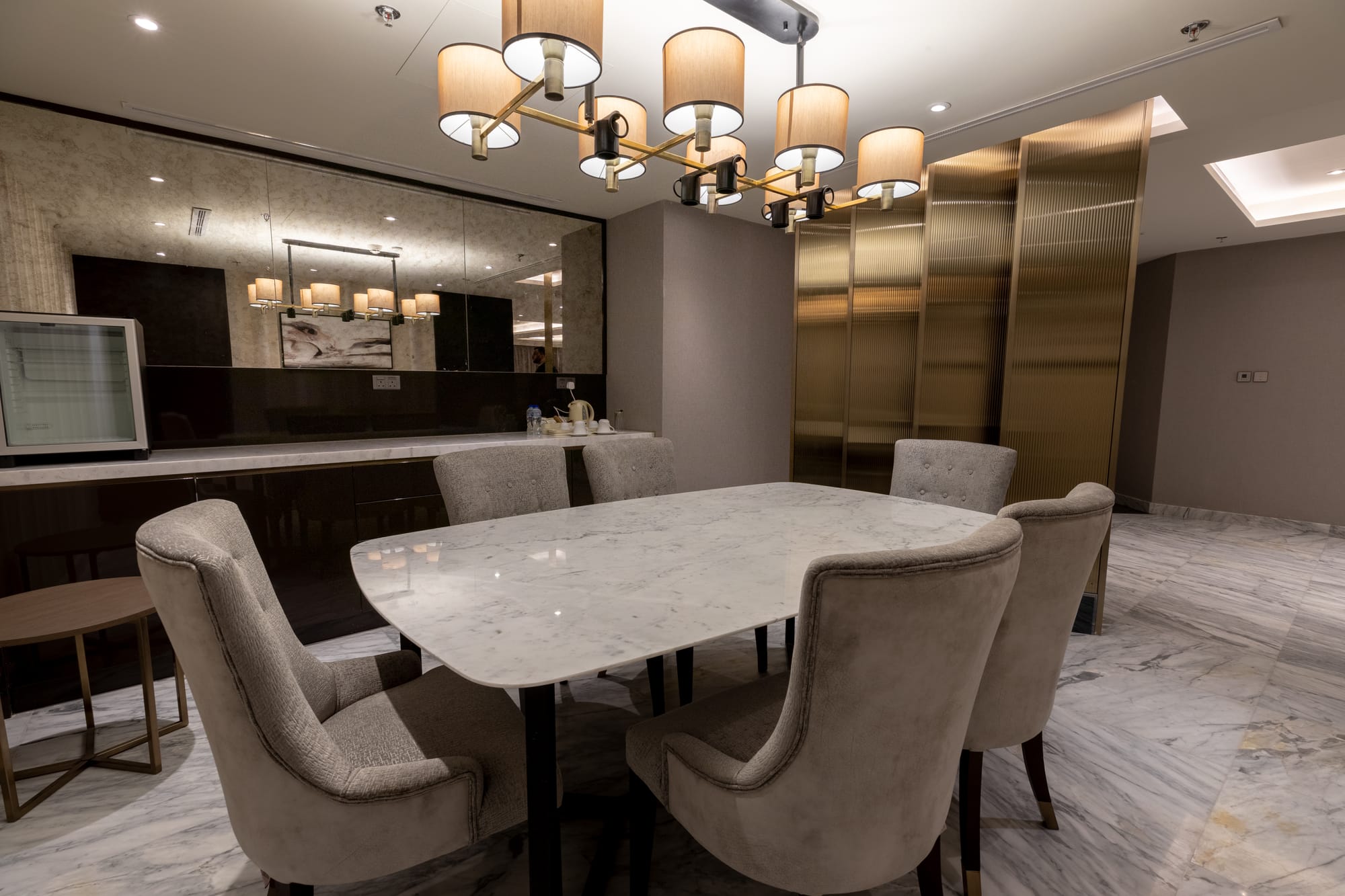 فندق الانتركونتيننتال