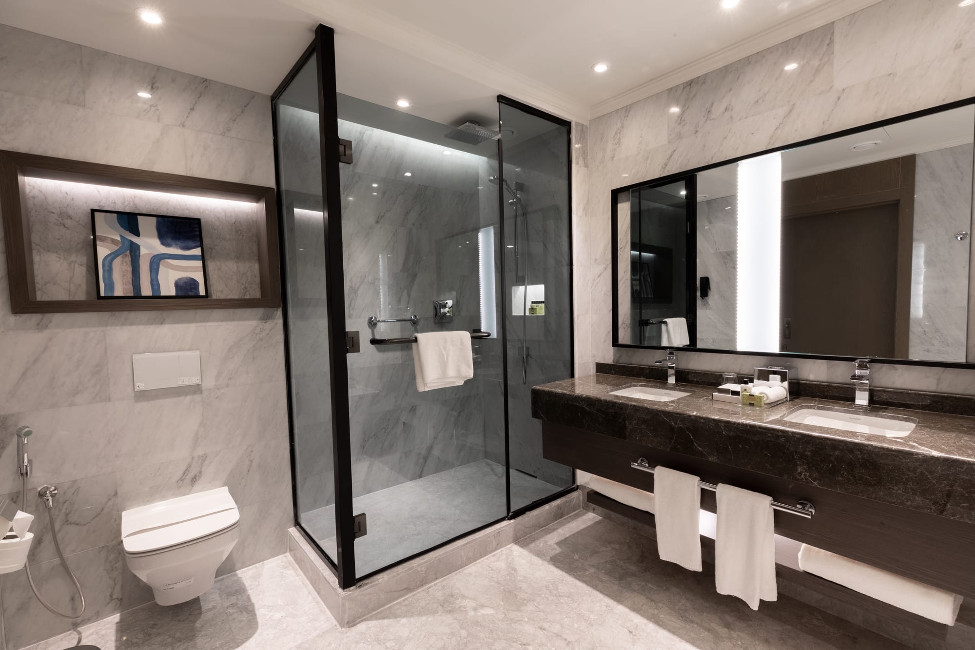 فندق الانتركونتيننتال