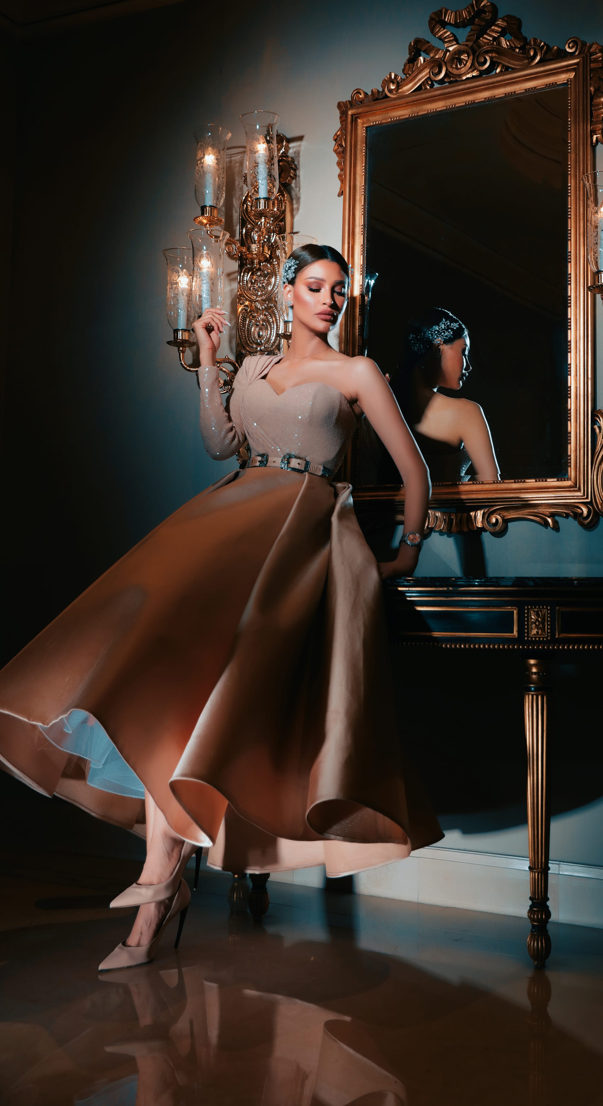 فنانات ومودل 